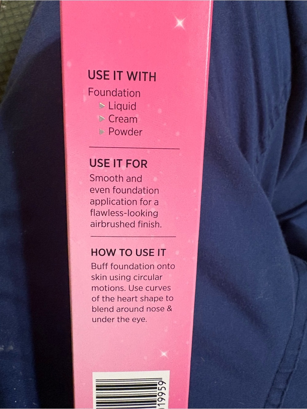 NIB IT Brushes limited addition Foundation Brush - Heart Top - Picture 3 of 3